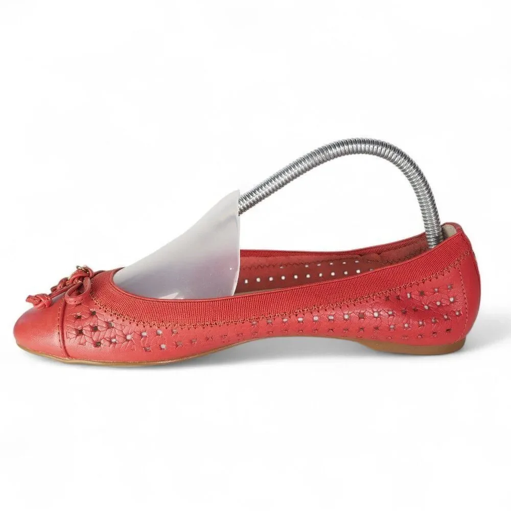 Sperry brand top
